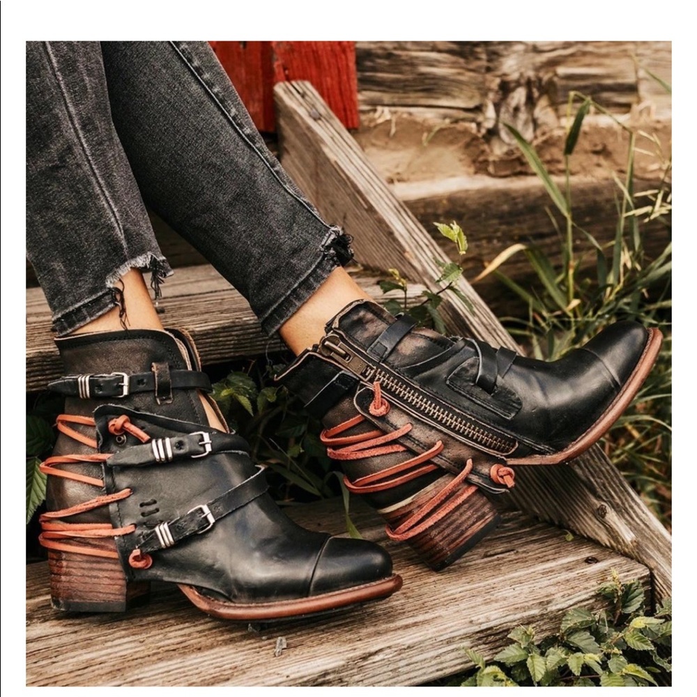 Freebird black “Crue” booties motorcycle boots